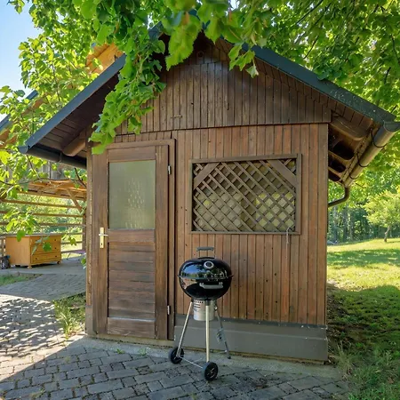 Сasa de vacaciones Parish House Meznarija Near - Happy Dolenjske Toplice